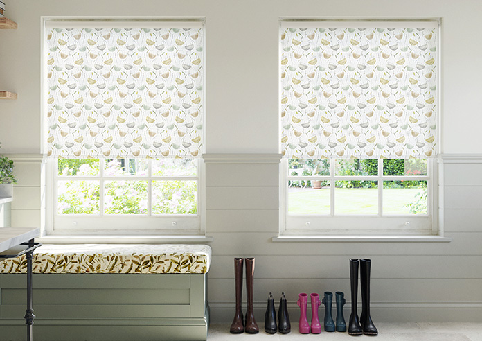 Watercolour Dandelions, Pastel Golds - Twist&Fit Roller Blind - Image 3